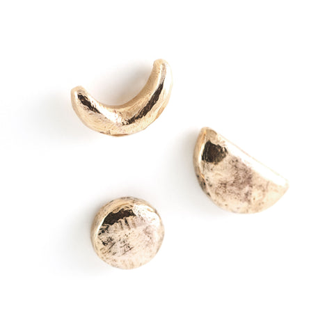 Luna Thumb Tacks